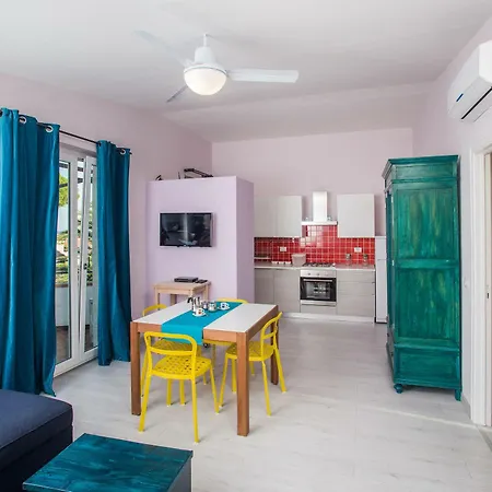Gghh House * Marina di Modica